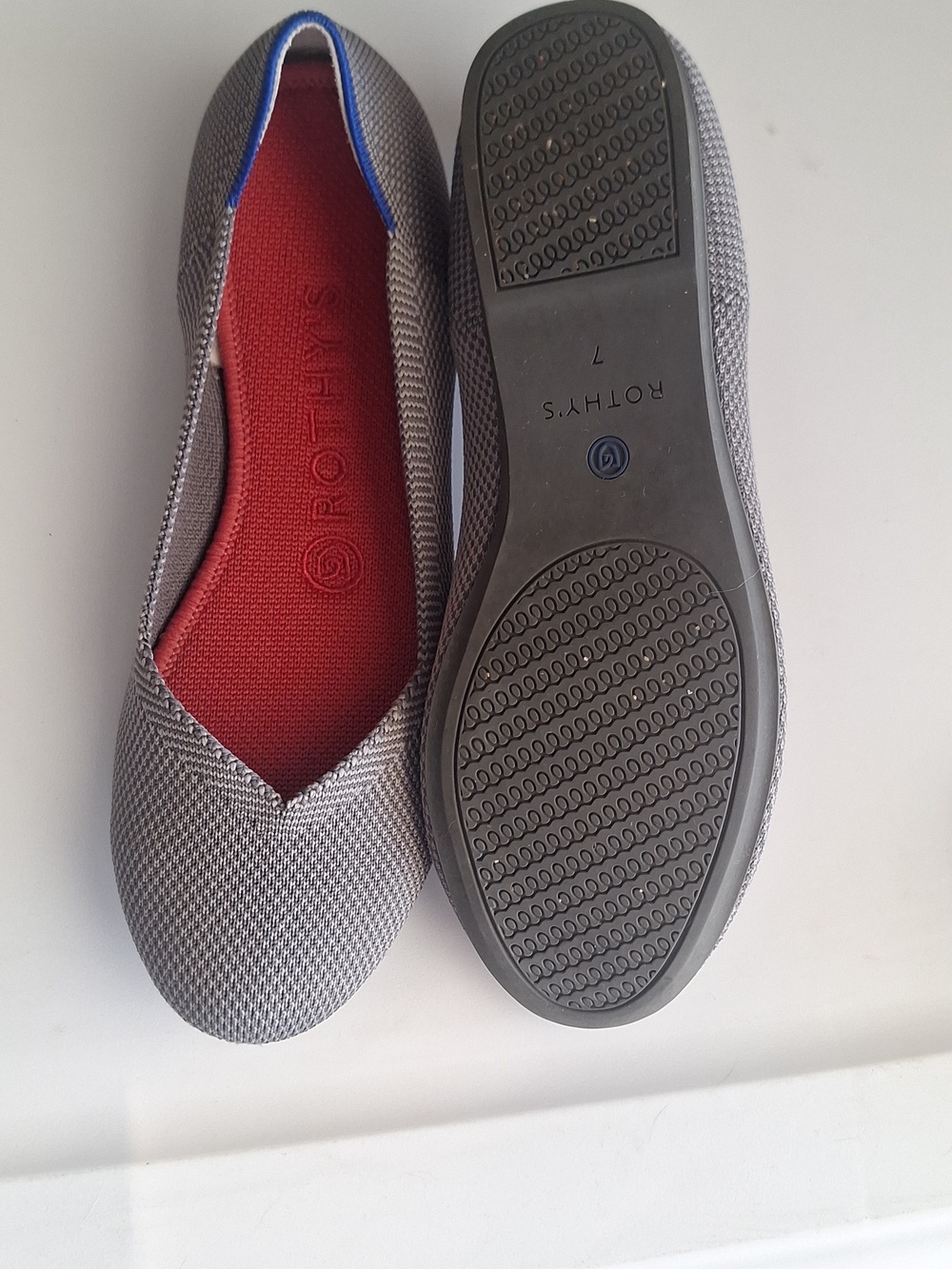Rothy's Women's knit Flats Round Toe Size 7 - Picture 2 of 7